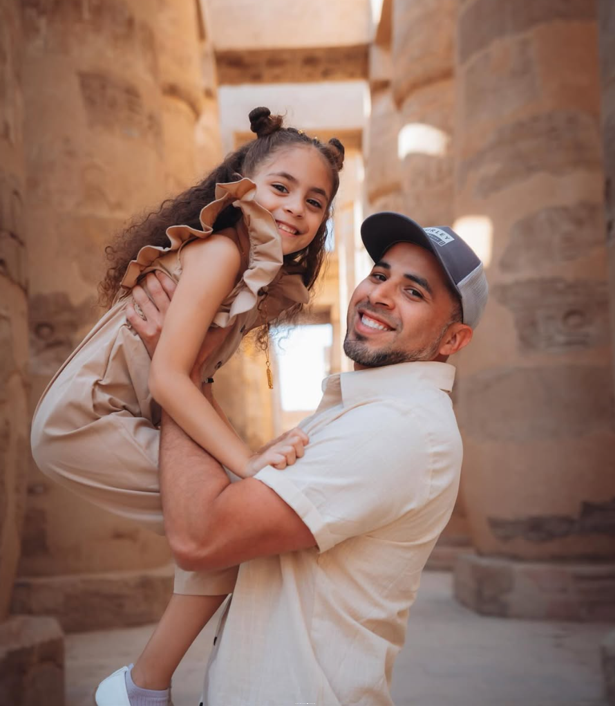 Family PhotoShoot - Image 5