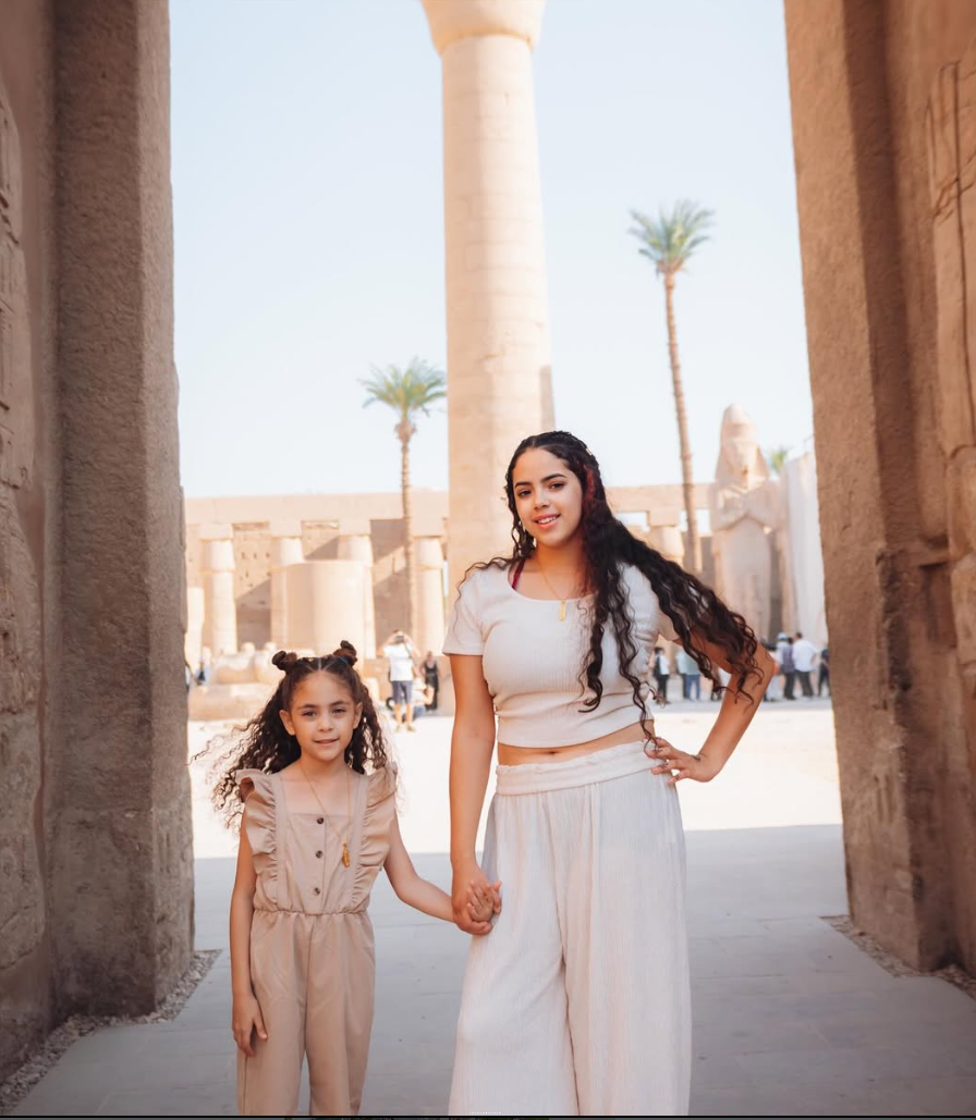 Family PhotoShoot - Image 6